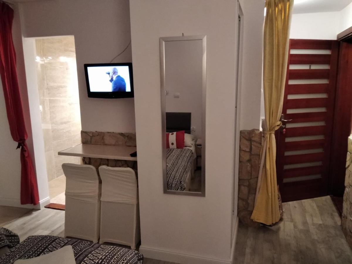 Zielone Wzgorze Na Starowce Apartman Sandomierz Kültér fotó