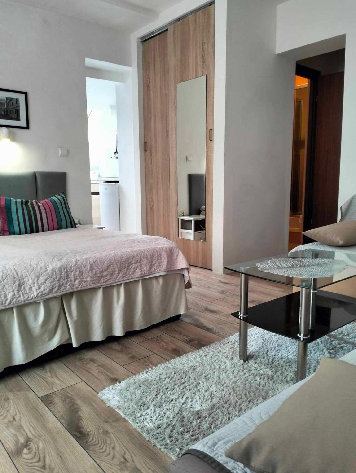 Zielone Wzgorze Na Starowce Apartman Sandomierz Kültér fotó